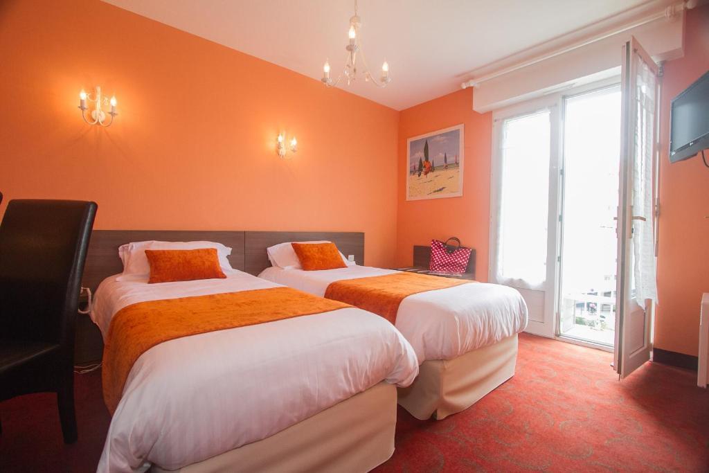 Hotel Les Hirondelles Les Sables-dʼOlonne Habitación foto